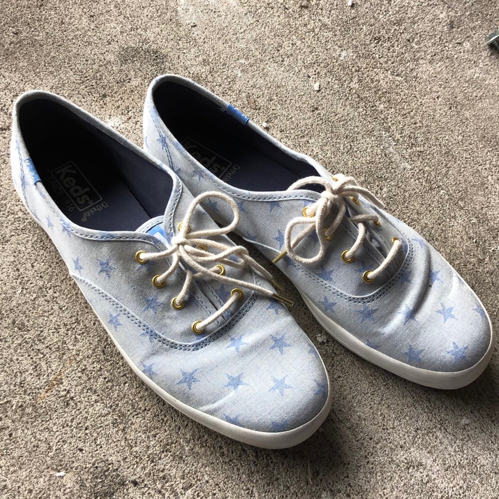 Keds New in box. Size 10